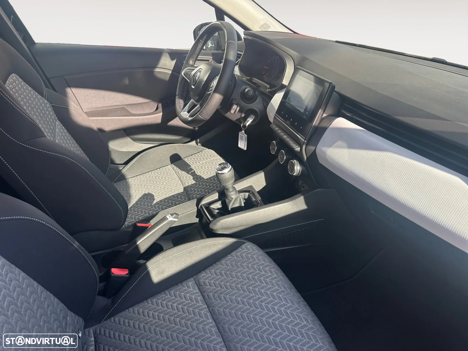 Renault Clio 1.0 TCe Evolution - 13