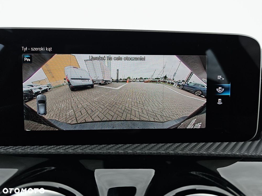 Mercedes-Benz Klasa A 180 7G-DCT - 28