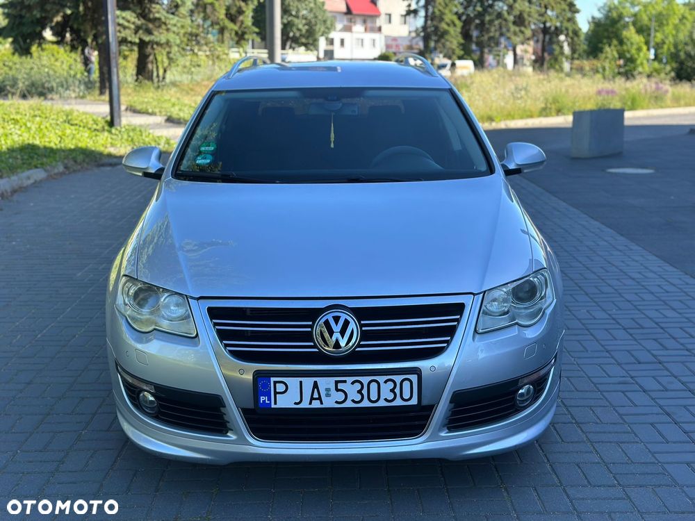 Volkswagen Passat 1.8 TSI DSG R-Line Edition Plus - 8