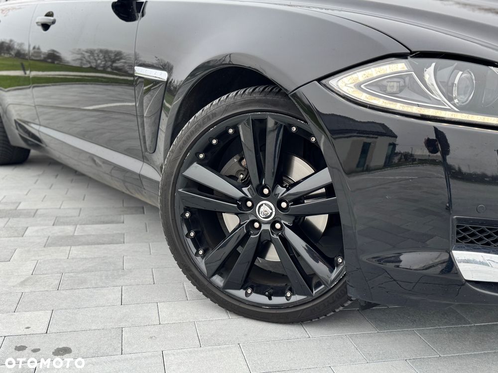 Jaguar XF 3.0 V6 D Premium Luxury - 10