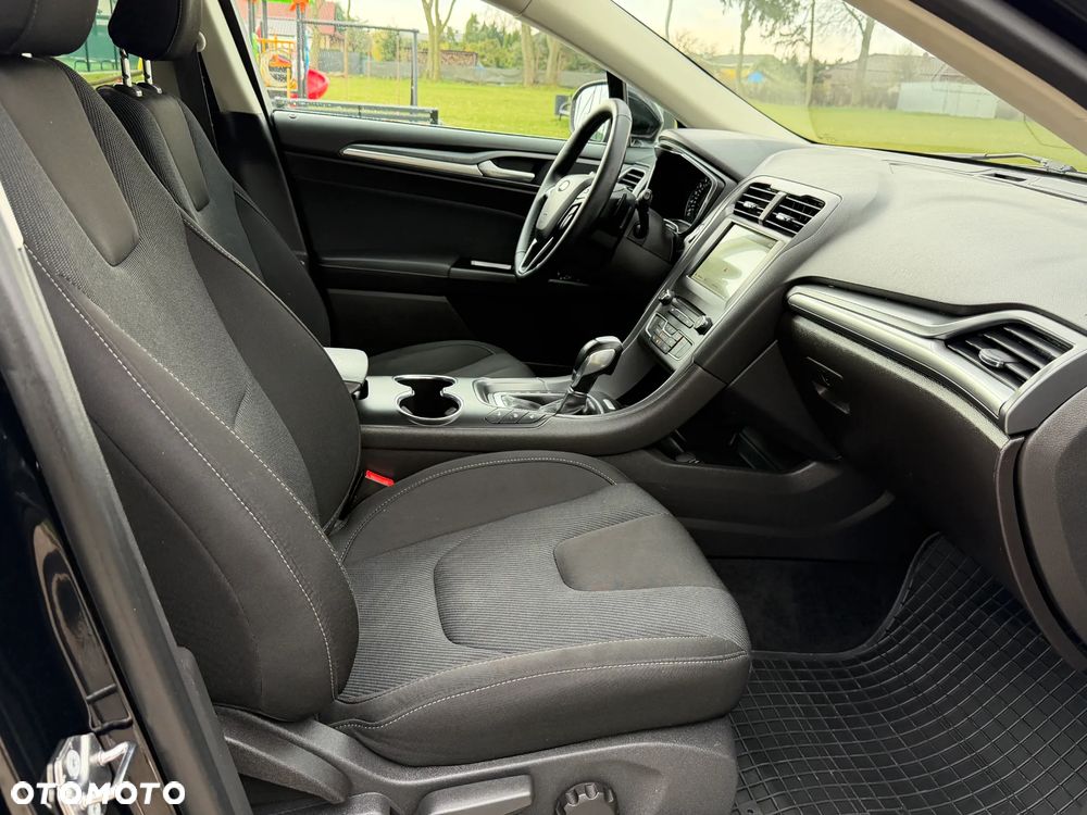 Ford Mondeo 2.0 TDCi Bi-Turbo PowerShift-Aut Titanium - 16