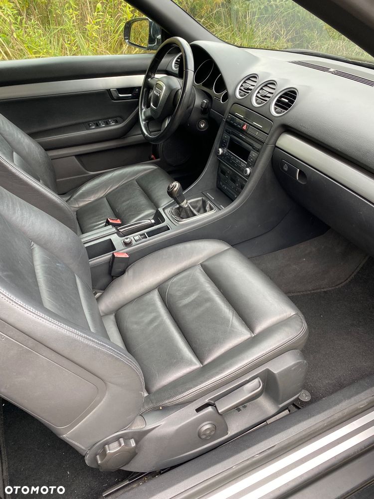 Audi A4 - 12