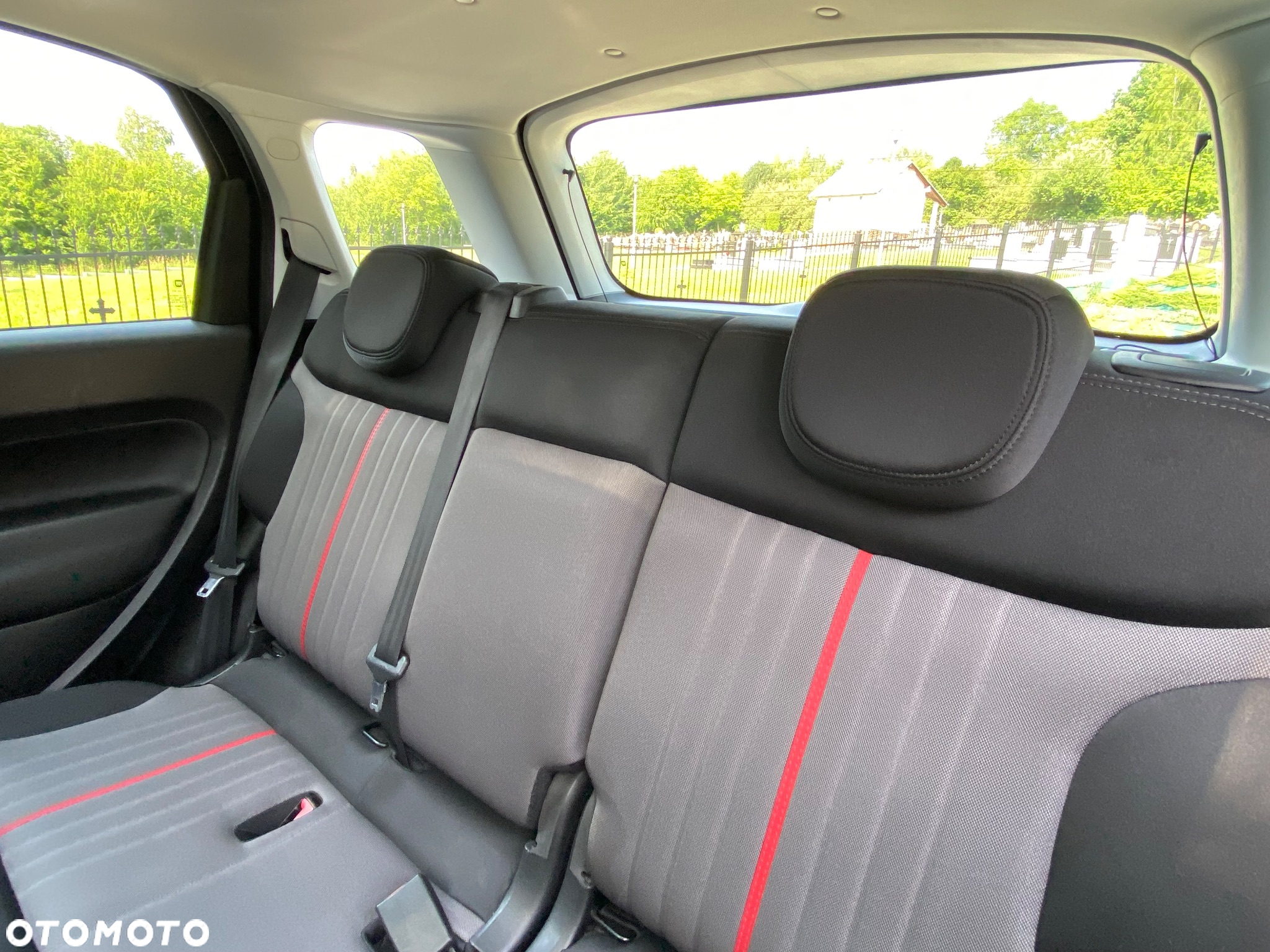 Fiat 500L - 25