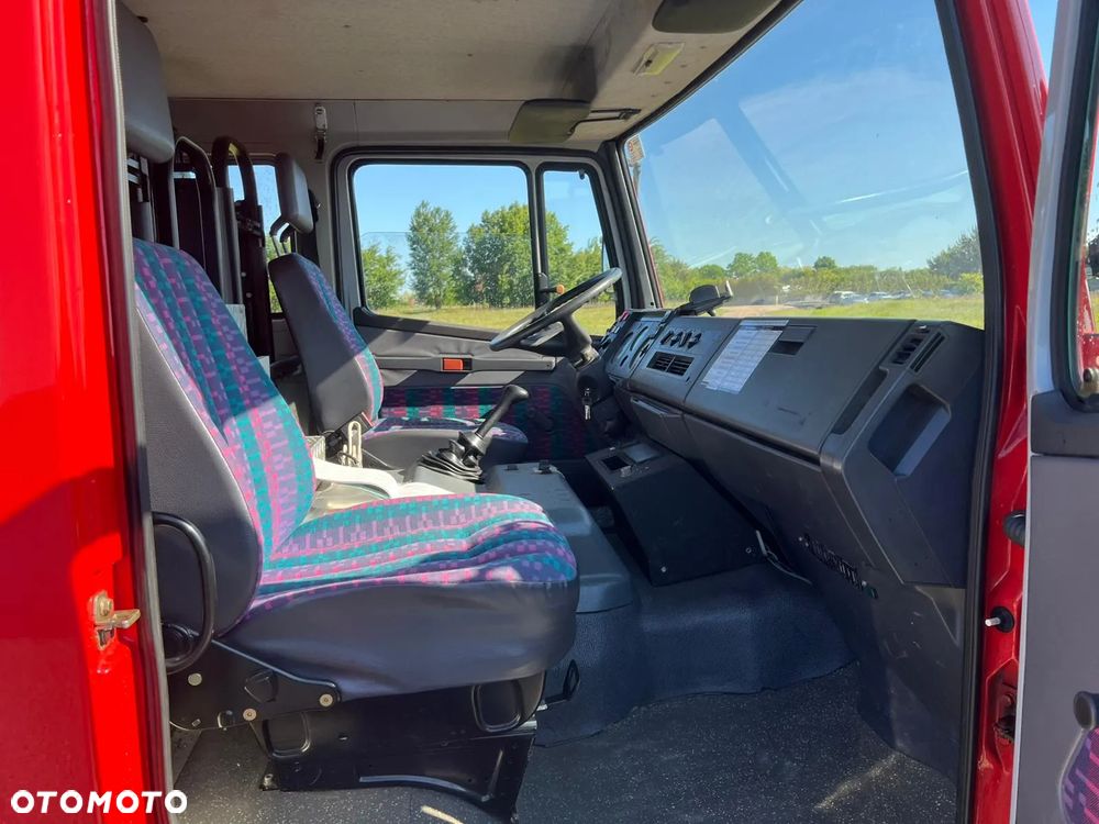 Mercedes-Benz 814F Wóz strażacki - 20