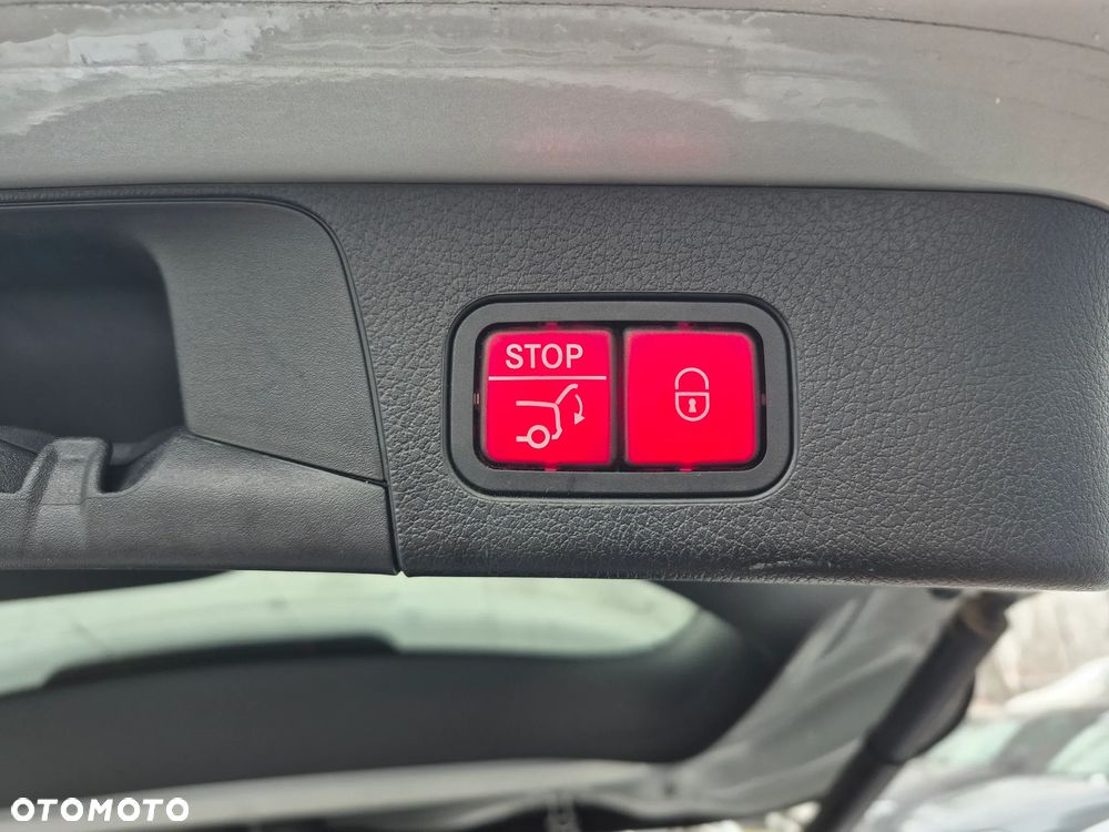 Mercedes-Benz GLB 200 AMG Line 7G-DCT - 27