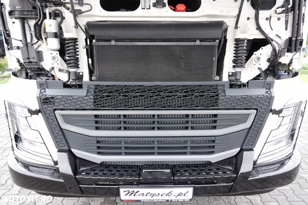 Volvo FH 500 / CABĂ JOSĂ / HIDRAULICĂ / CONTRACTUL DE SERVICE POSTĂ - 37