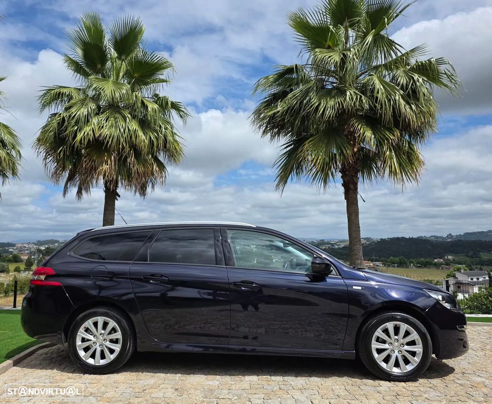 Peugeot 308 SW 1.2 PureTech Style J17 - 2