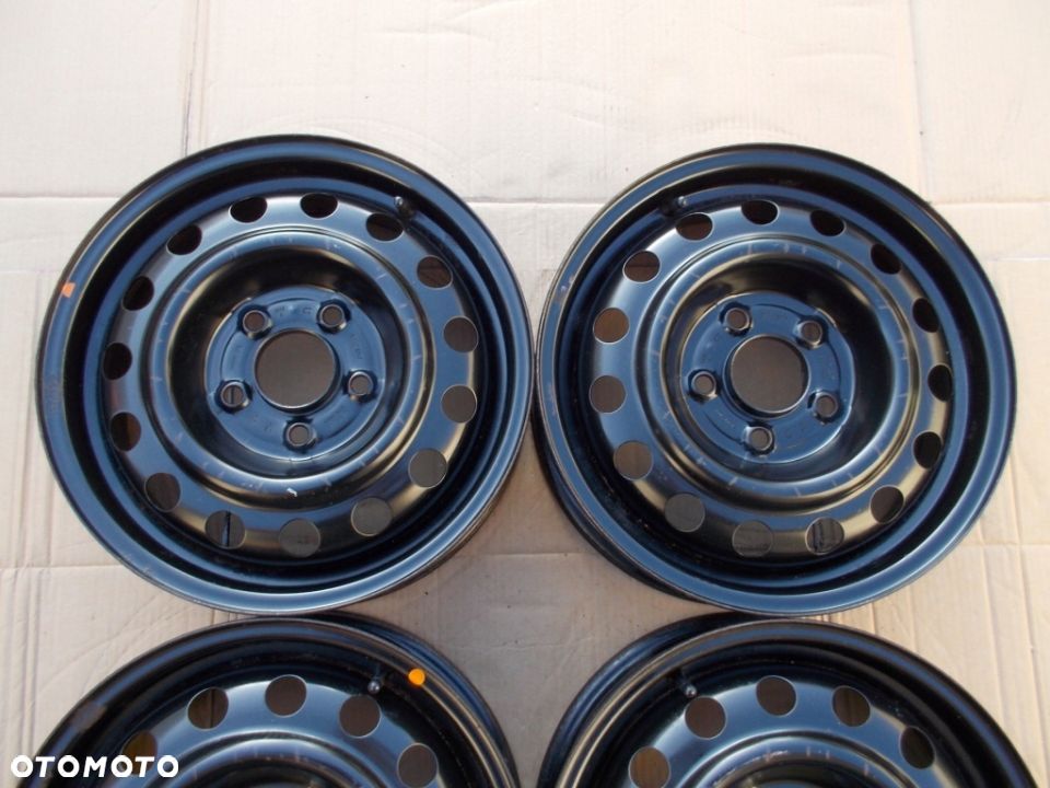 4x Felgi 15 Hyundai i30 I Kia Ceed 5,5J 5x114,3 ET47 - 4