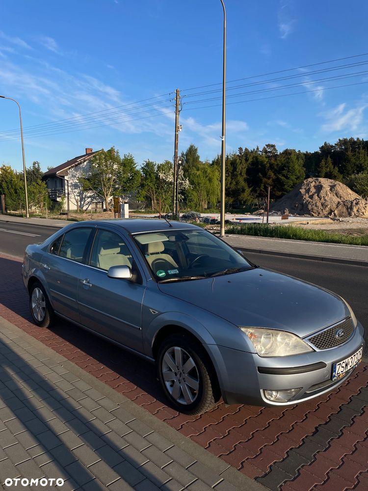 Ford Mondeo 1.8 SCi Ghia - 2