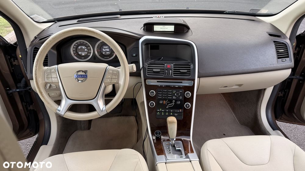 Volvo XC 60 - 12
