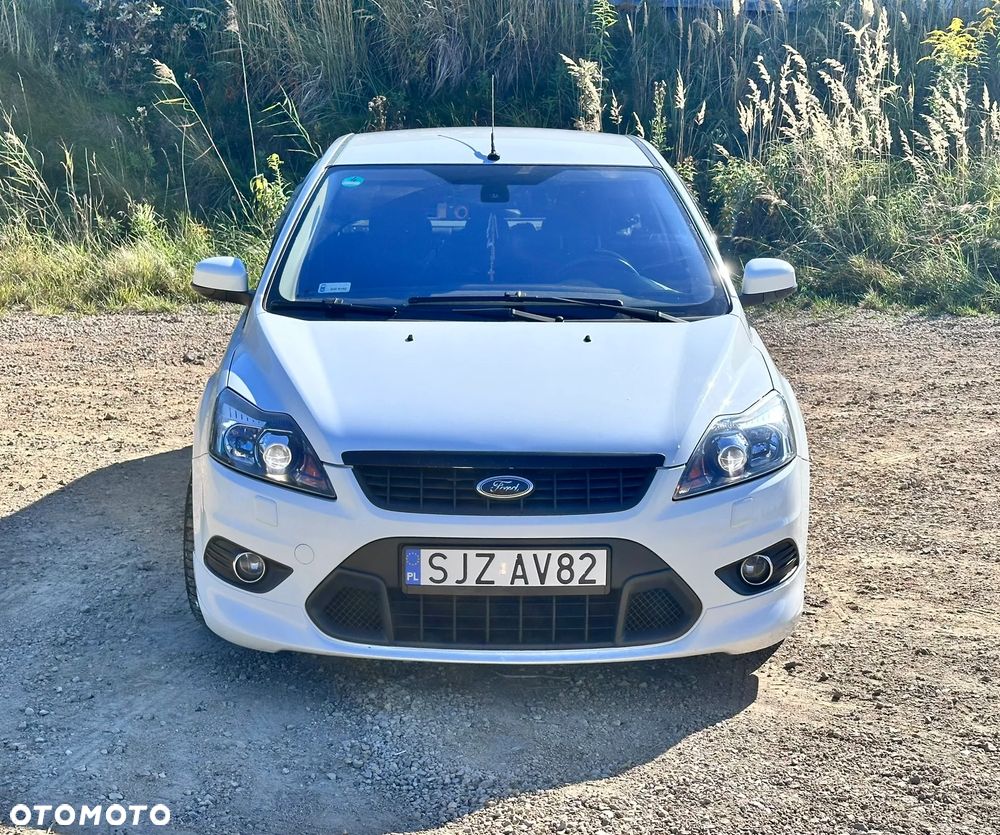 Ford Focus 1.8 Sport - 2