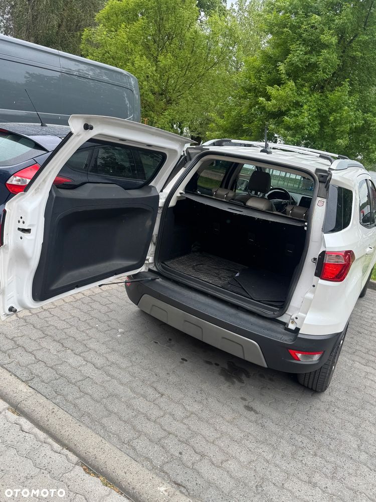 Ford EcoSport - 5
