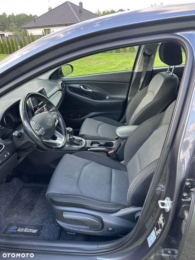 Hyundai i30 1.4 Classic + - 15