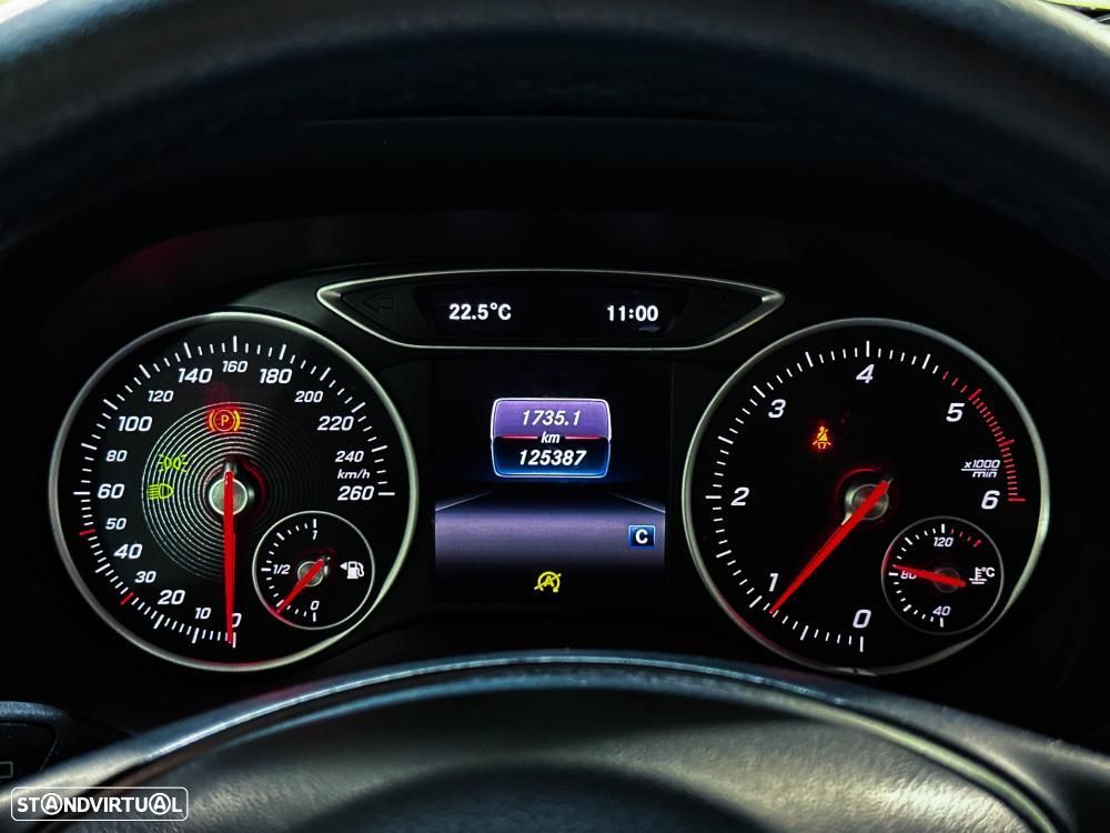 Mercedes-Benz B 180 d Urban - 40