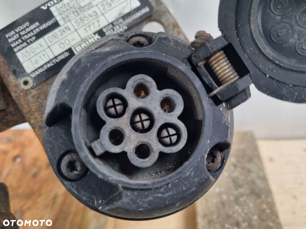Volvo XC70 I V70 II lift HAK HOLOWNICZY Brink 30660376 30682095 - 4