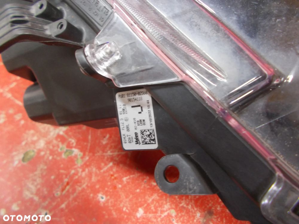 TOYOTA COROLLA E21 HB KOMBI LAMPA LEWA 81150-02S60 FULL LED - 3