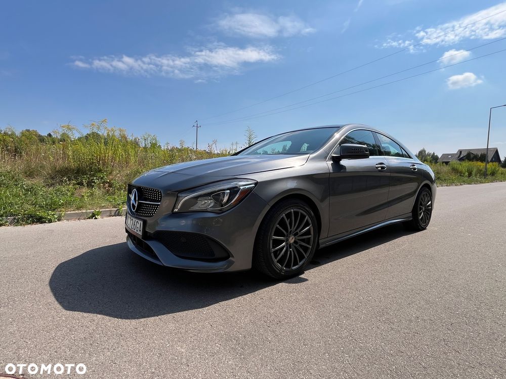Mercedes-Benz CLA 250 4-Matic AMG Line - 9