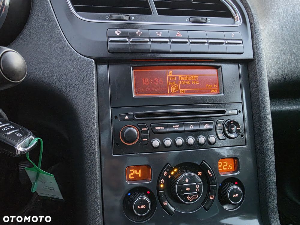 Peugeot 5008 HDI FAP 110 Family - 22