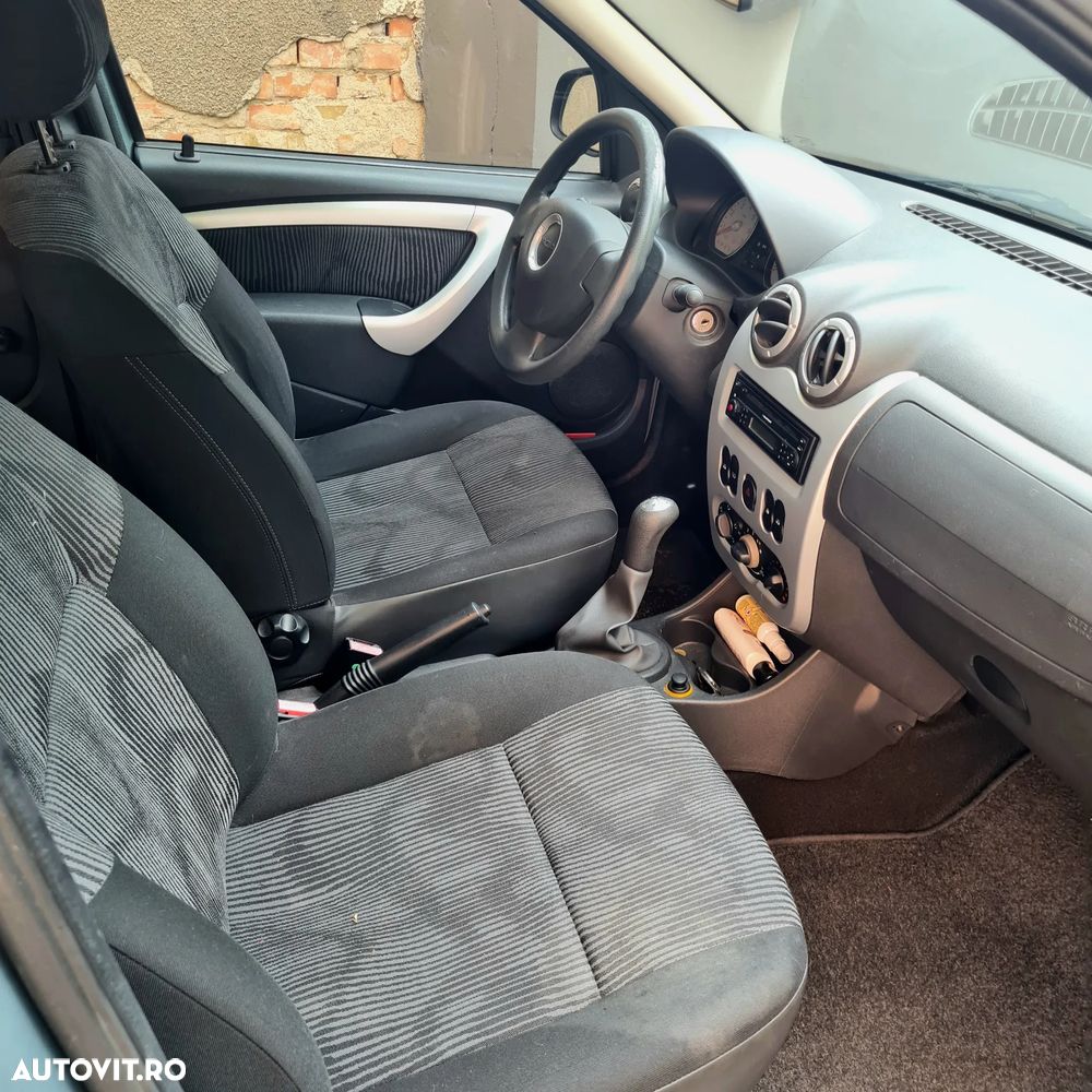 Dacia Logan 1.4 MPI - 3