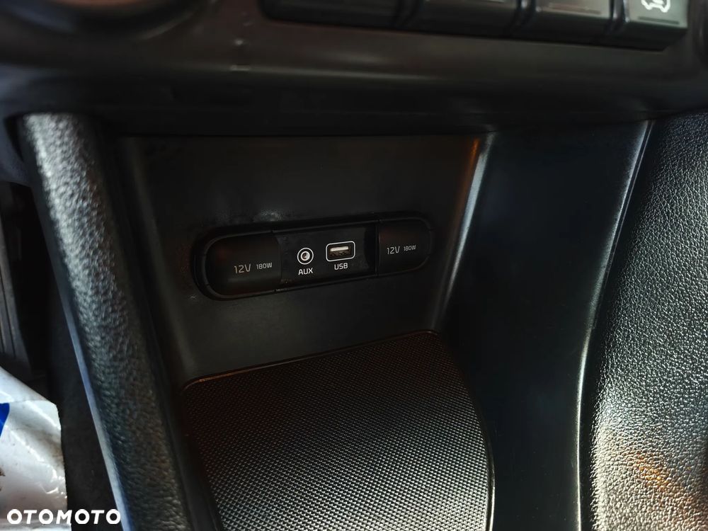 Kia Sportage 1.6 GDI Business Line 2WD - 19