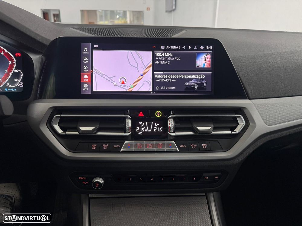 BMW 330 e Pack M Auto - 25