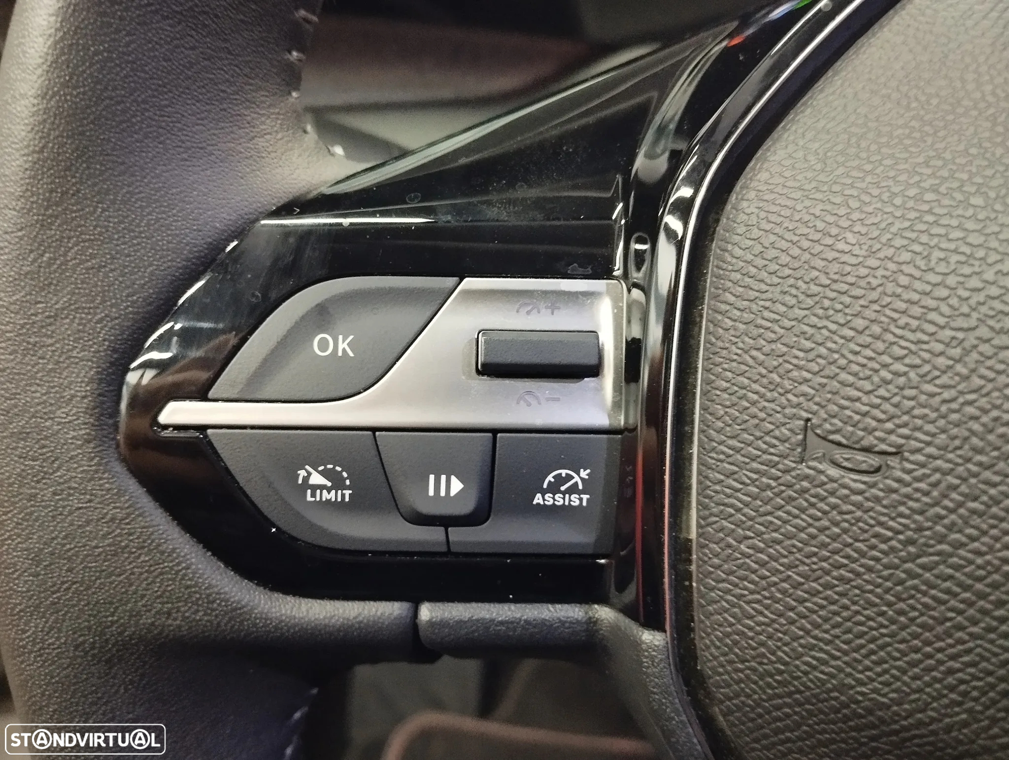 Peugeot 308 1.2 PureTech Allure Pack - 21