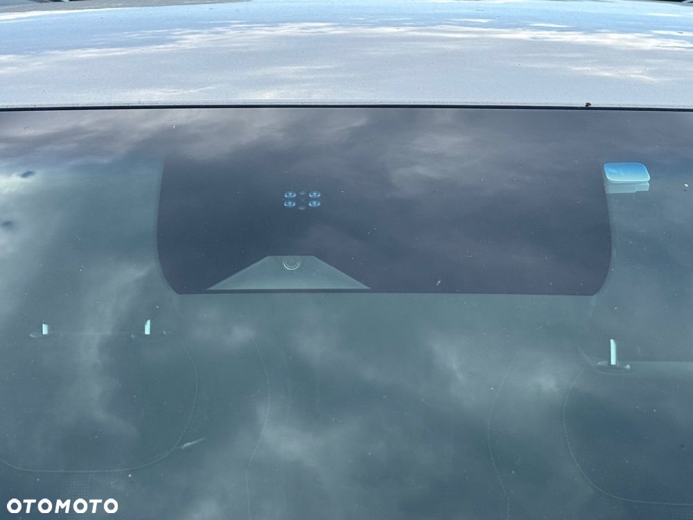 Hyundai Kona - 10