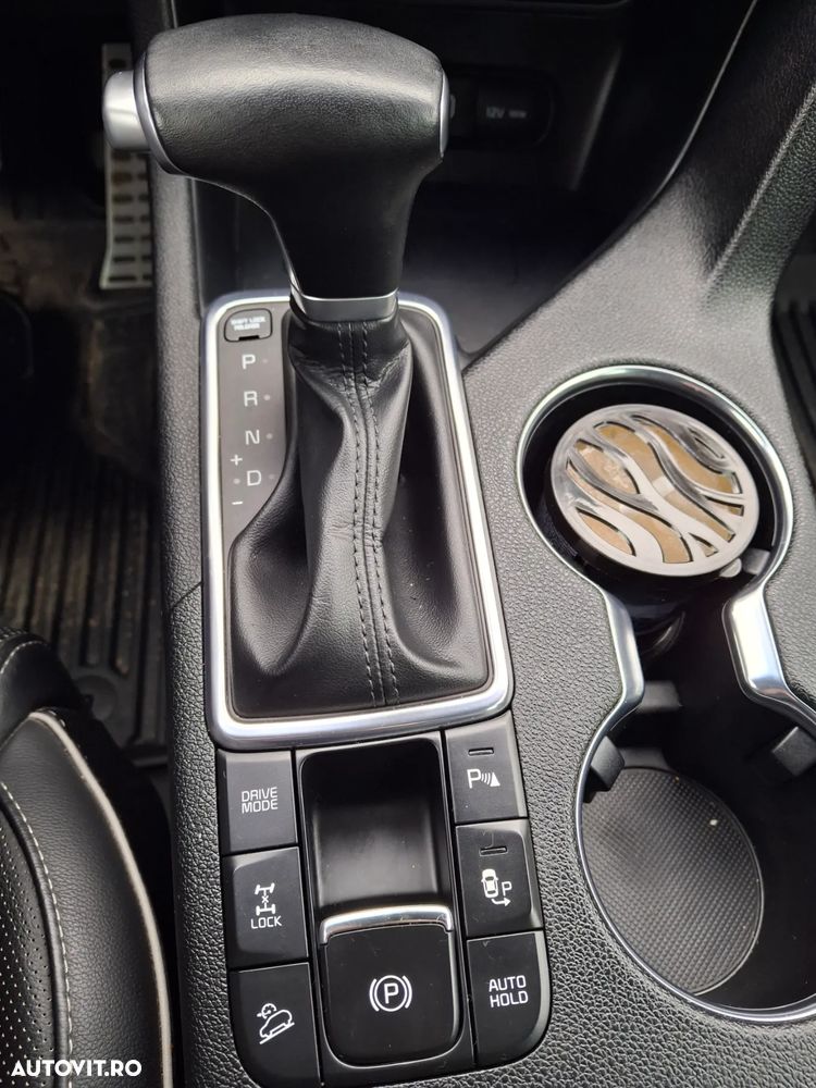 Kia Sportage 2.0 DSL HP 6AT 4x4 GT Line - 13