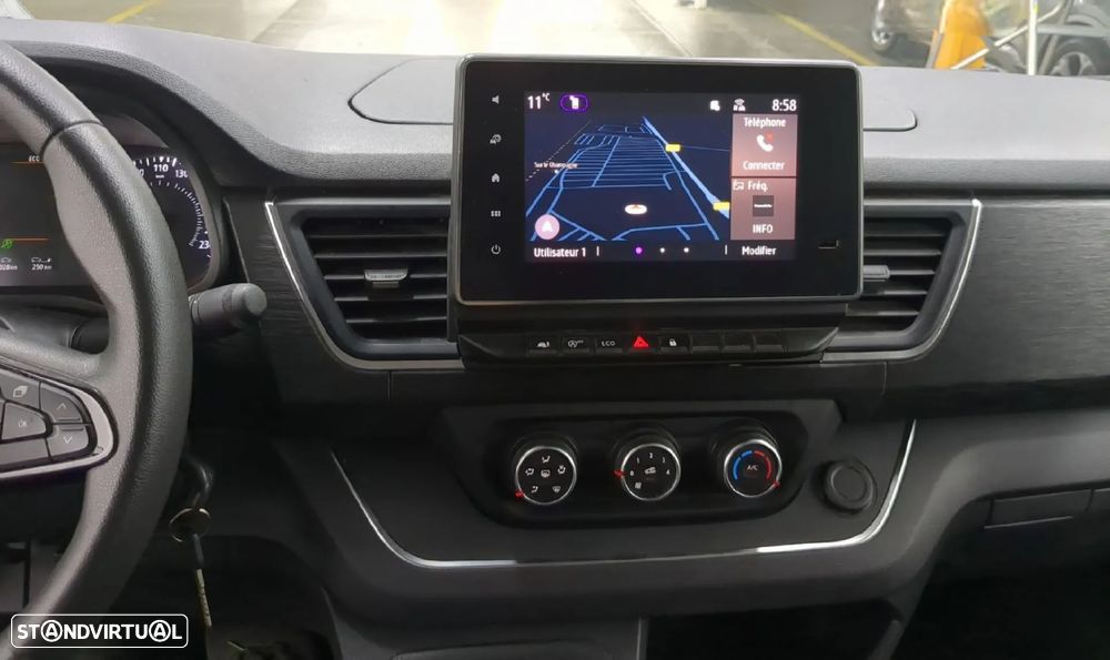 Renault Trafic 2.0 dCi 130cv GPS / CarPlay / Câmara /c/IVA dedutível - 9