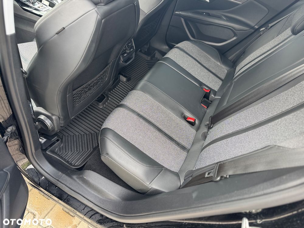 Peugeot 3008 BlueHDi 130 Stop & Start EAT8 Allure - 15