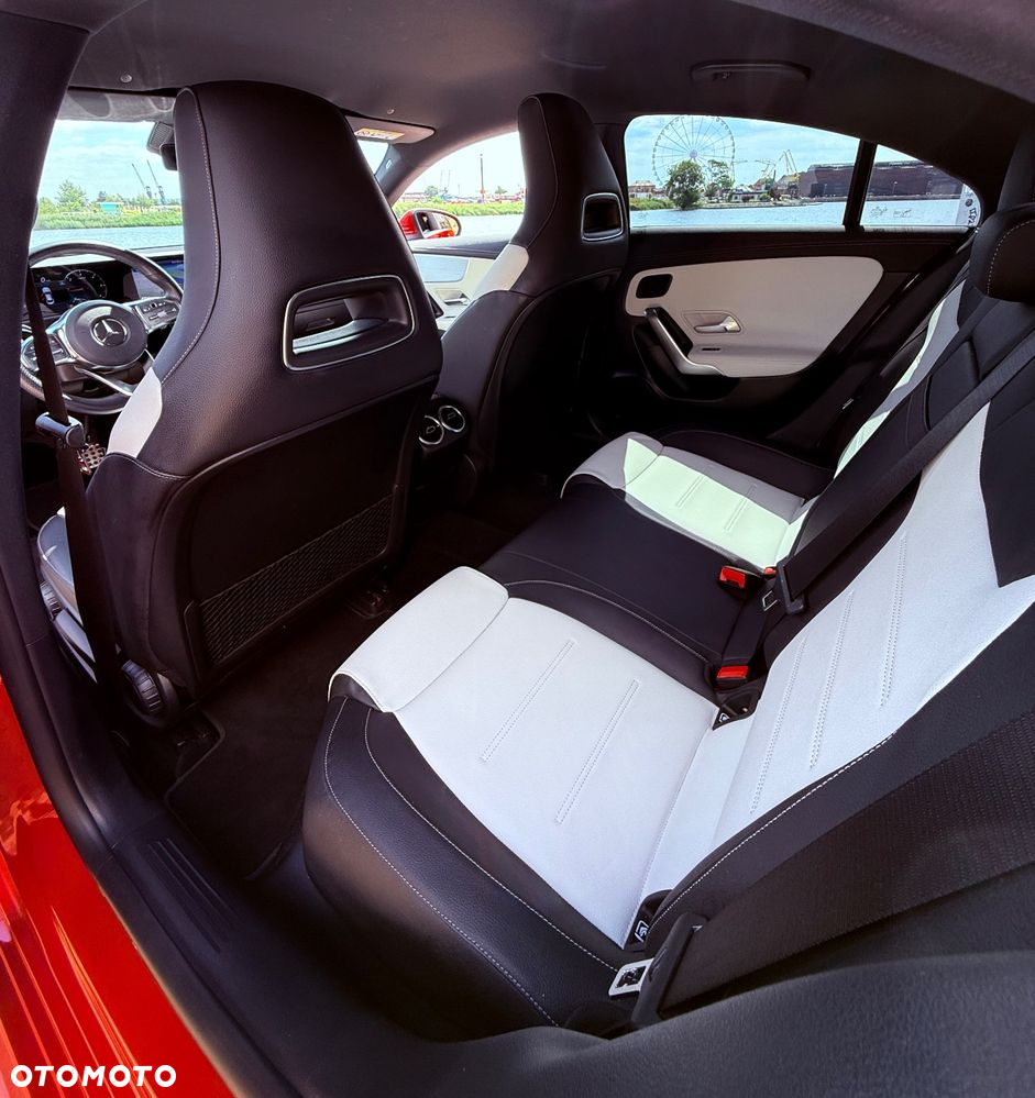 Mercedes-Benz CLA 180 d AMG Line 7G-DCT - 26
