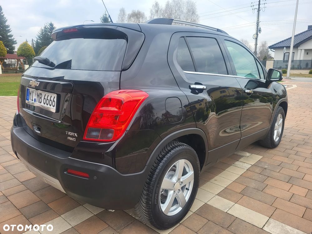 Chevrolet Trax 1.4T AWD LS - 4