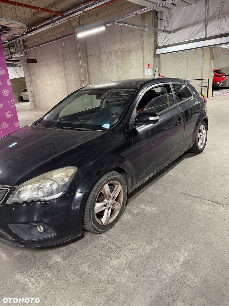 Kia Ceed - 2