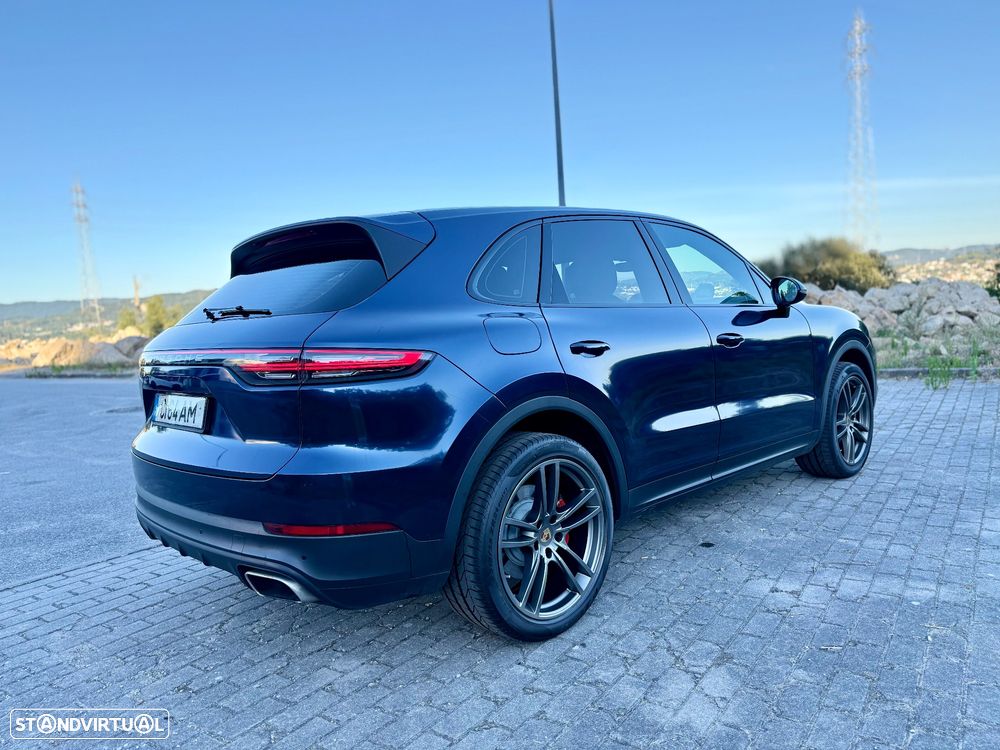 Porsche Cayenne E-Hybrid Tiptronic S Platinum Edition - 4