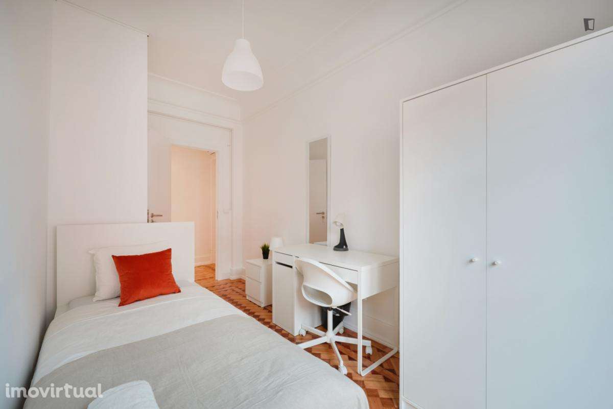 Quarto - localizado em Amoreiras Lisbon - Grande imagem: 3/20