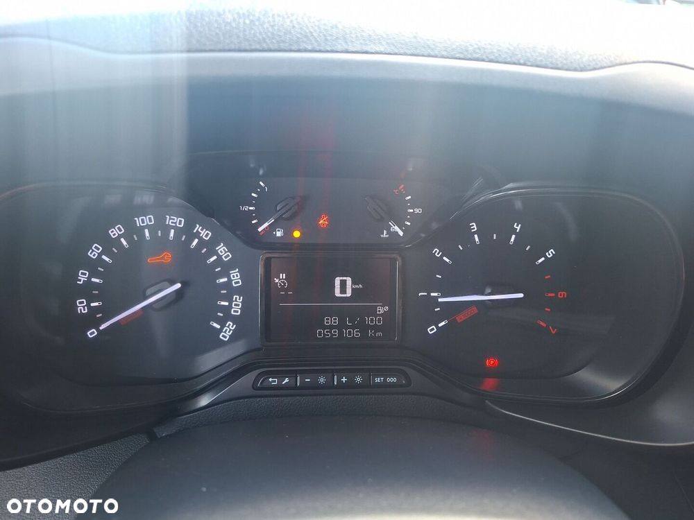 Toyota PROACE CITY - 13