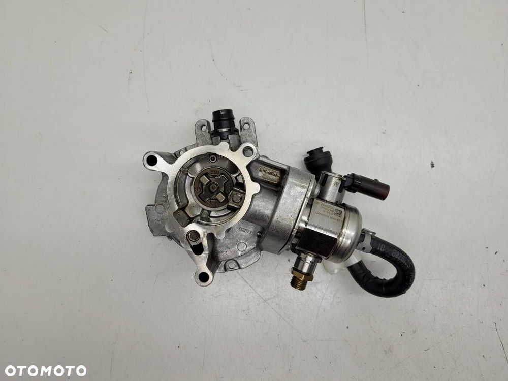 POMPA VACUM POMPA PALIWA 2.0 TFSI AUDI A5 F5 8W 06G127025M 06K145100AE - 2