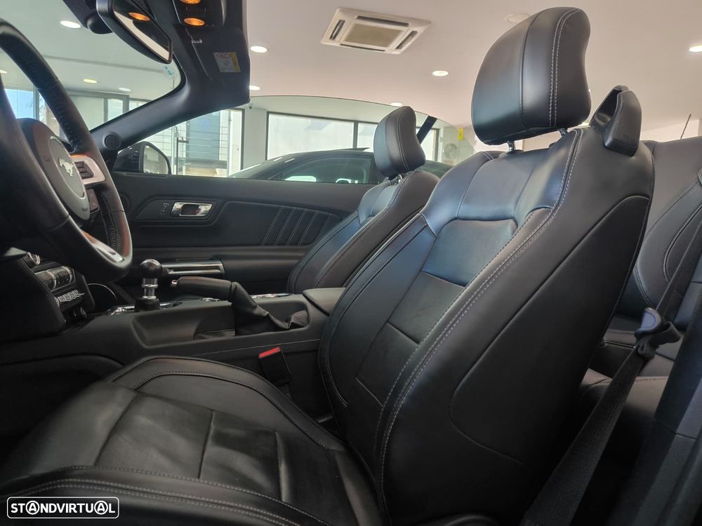 Ford Mustang 2.3i EcoBoost - 15