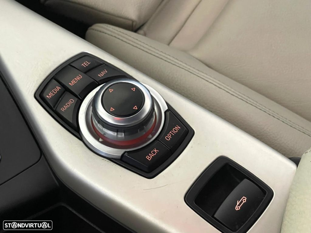 BMW 220 d Coupe Line Sport Auto - 41