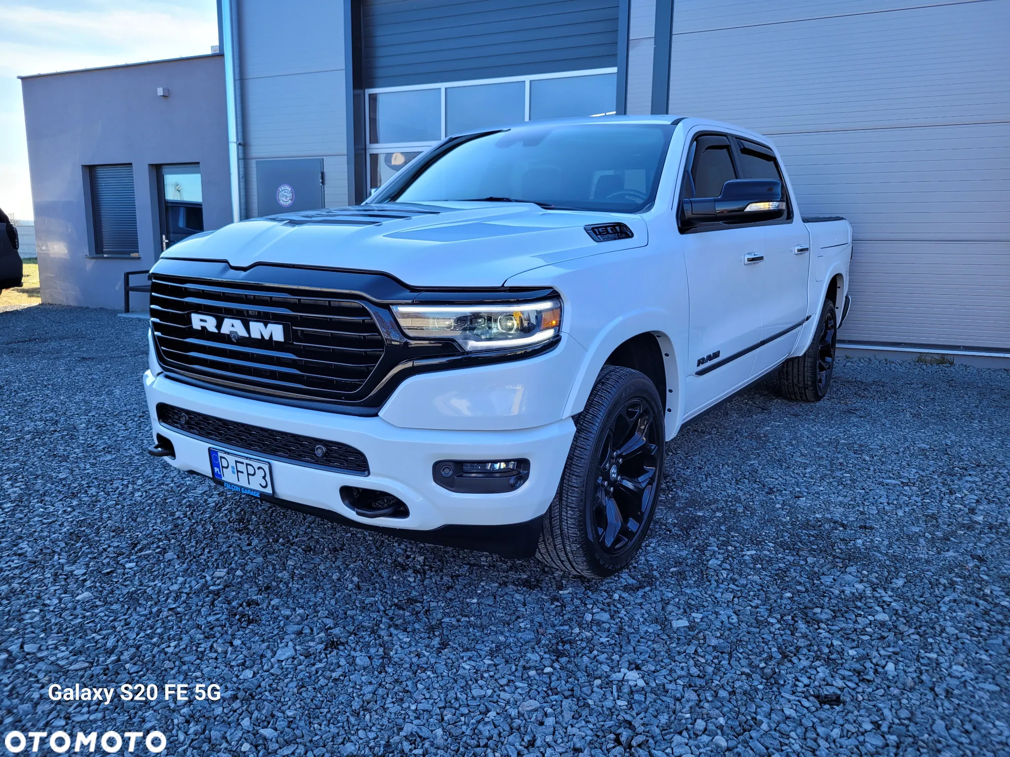 RAM 1500 Crew Cab Limited - 25