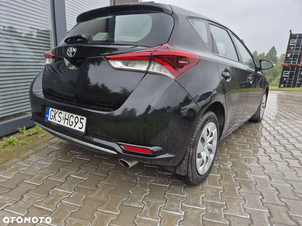 Toyota Auris 1.6 D-4D Dynamic - 9