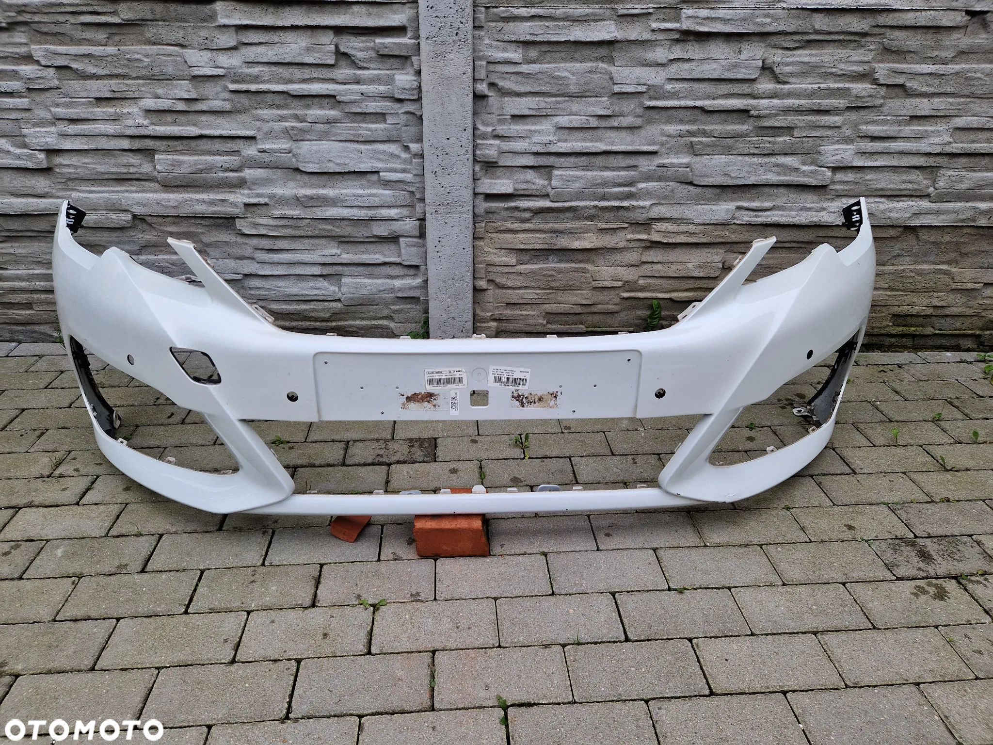 Zderzak Peugeot 308 II  T9 lift gt - 1