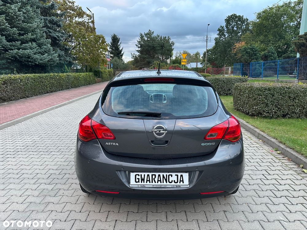 Opel Astra 1.4 - 6