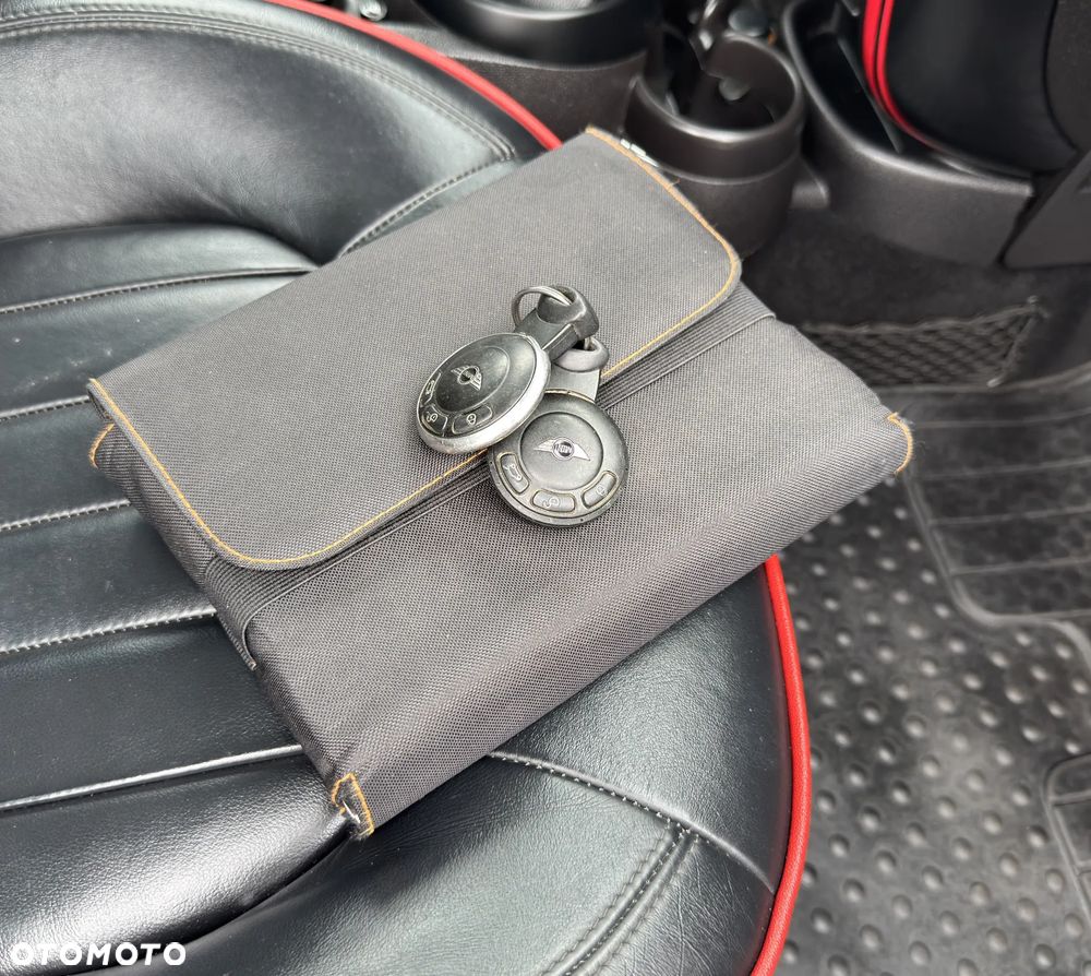 MINI John Cooper Works - 35