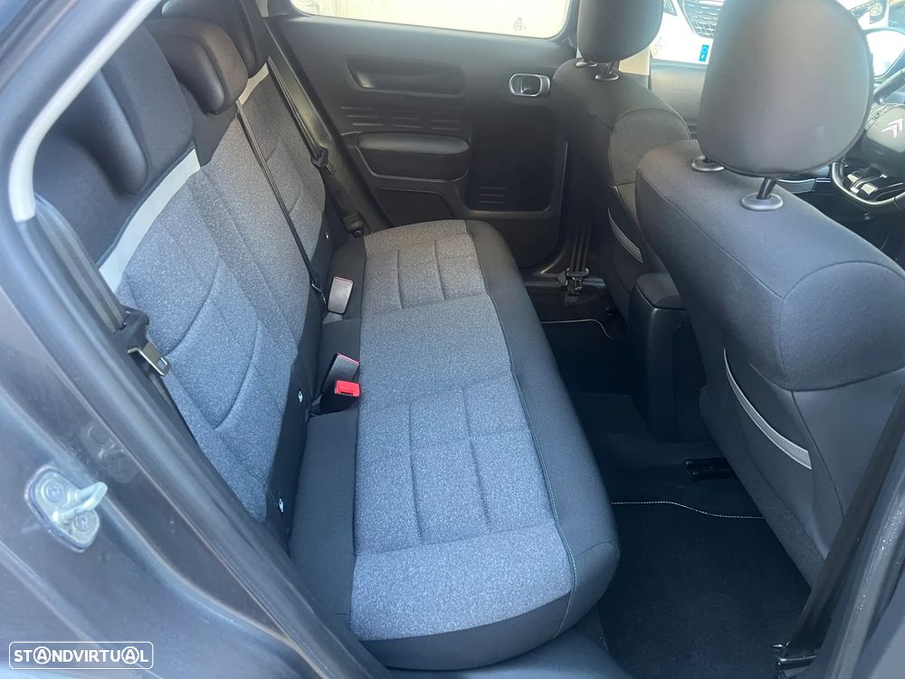 Citroën C4 Cactus 1.2 PureTech Feel EAT6 - 24