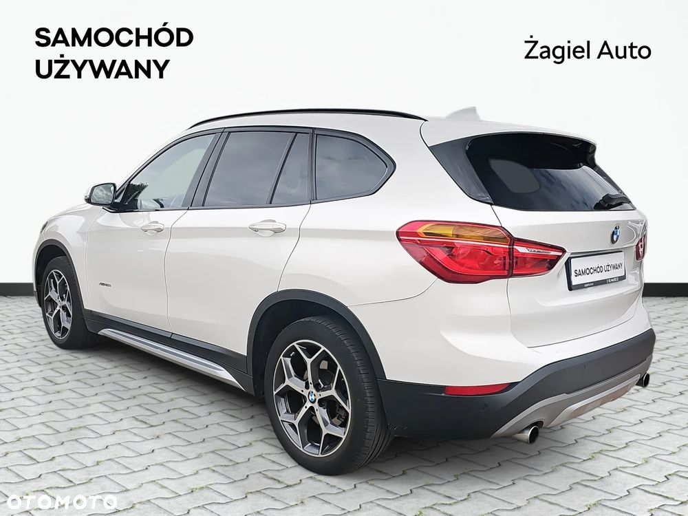 BMW X1 xDrive20i xLine - 3