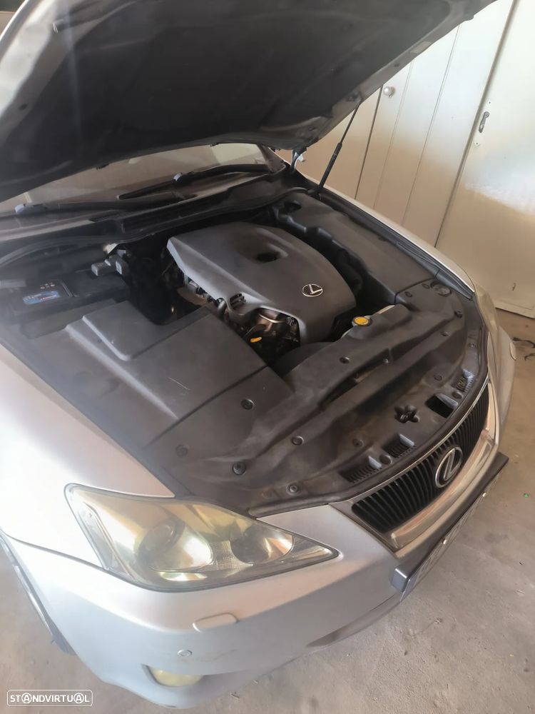 Lexus IS 220 - 9