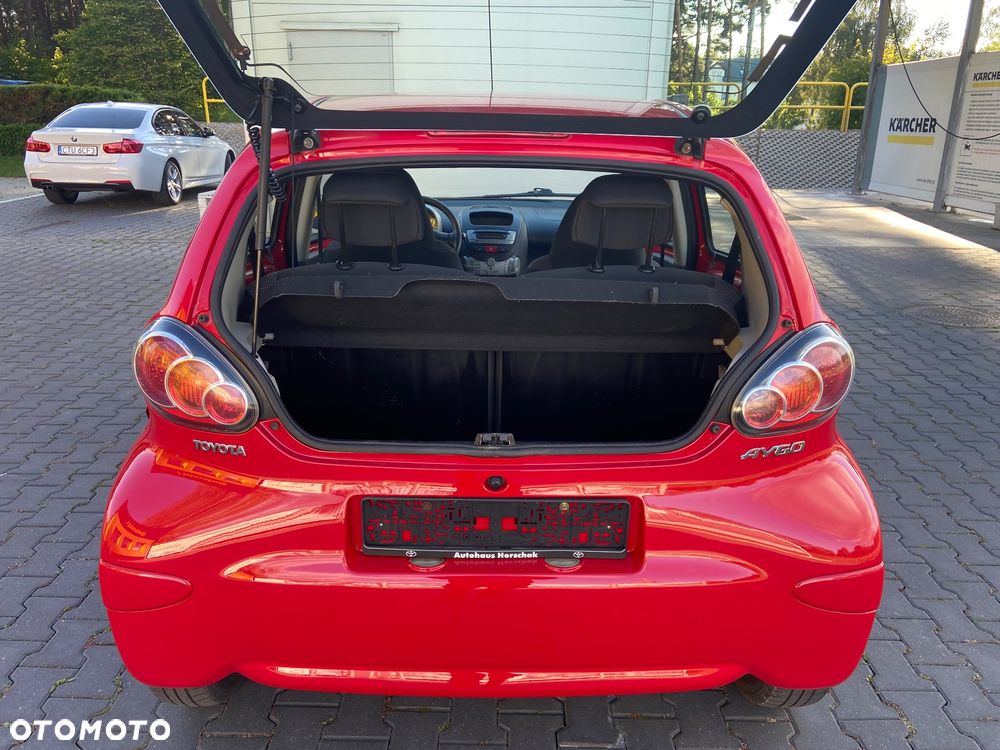 Toyota Aygo 1.0 VVT-i Sol - 10