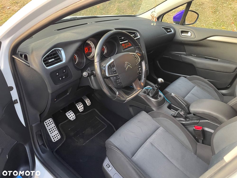 Citroën C4 - 6