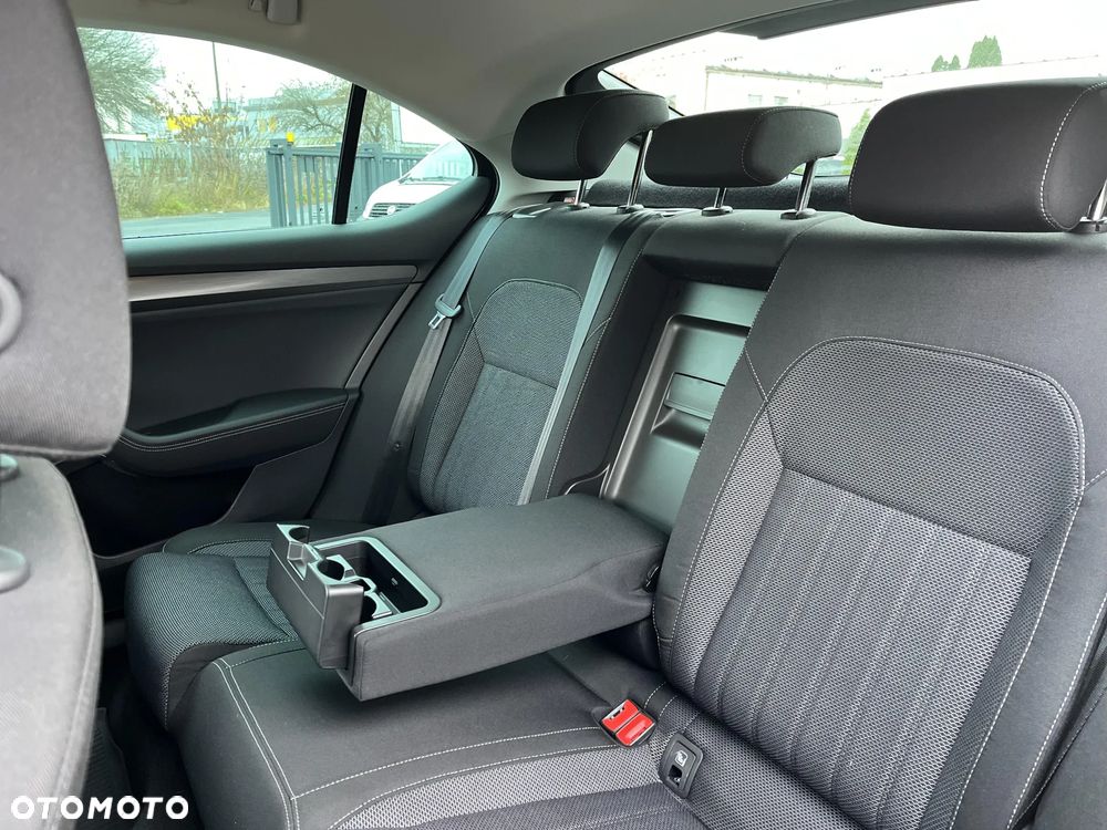 Skoda Superb 2.0 TDI DSG Style - 16